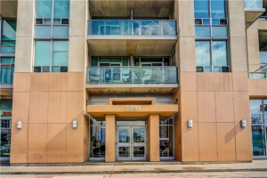3391 Bloor St W, Toronto